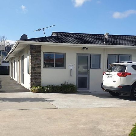 Rose Apartments Unit 1 Central Rotorua-Accommodation&Spa Экстерьер фото
