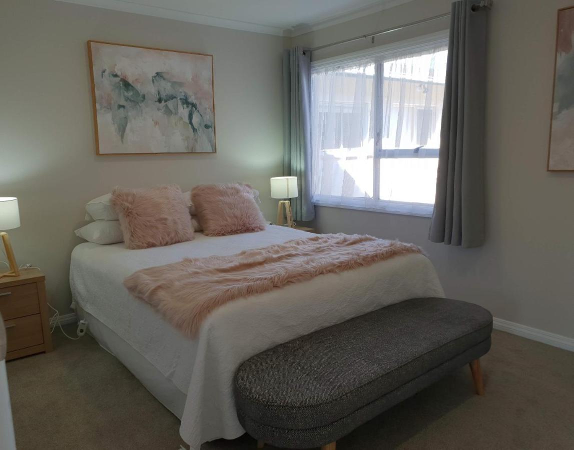 Rose Apartments Unit 1 Central Rotorua-Accommodation&Spa Экстерьер фото